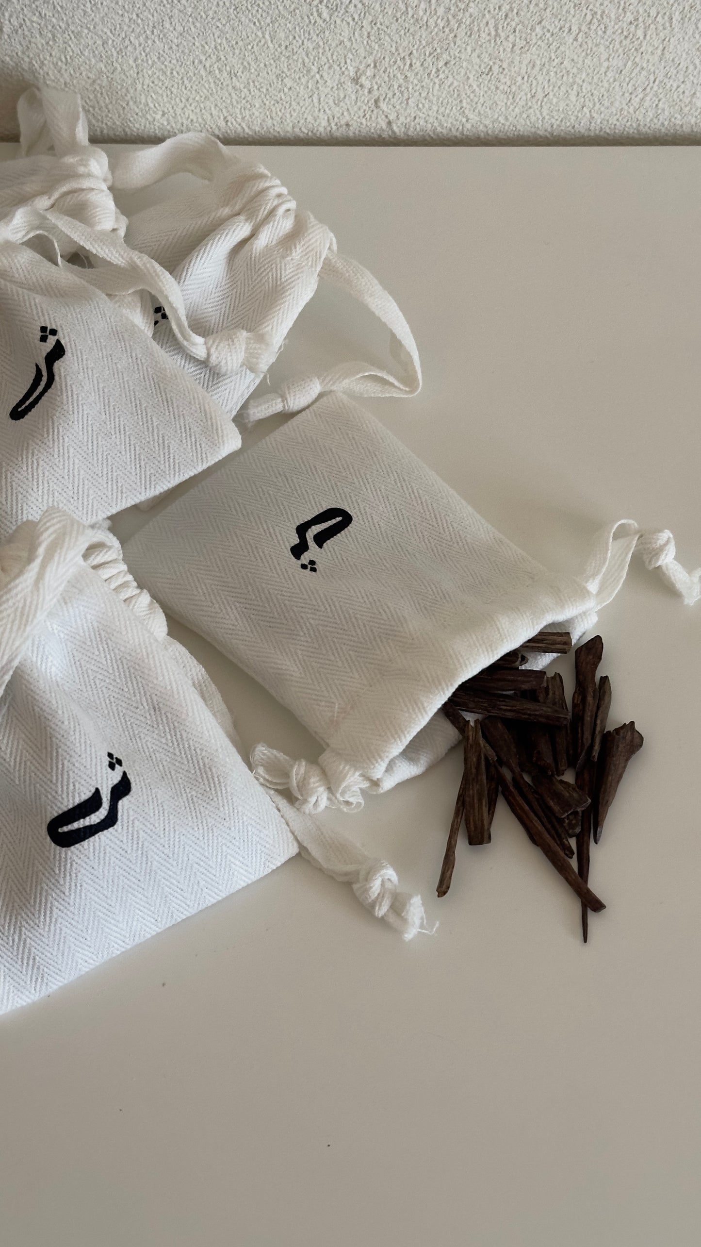 Hindi Oud